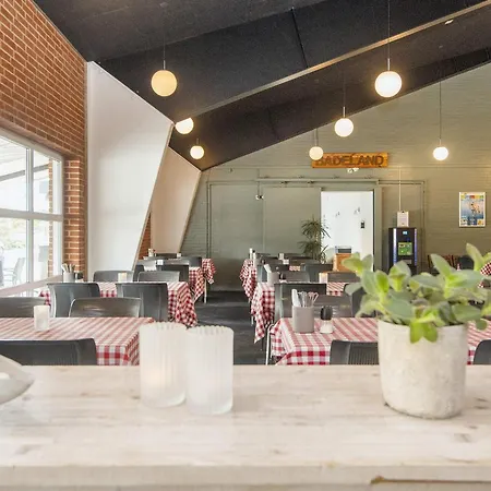 Cozy 2-person Apartment- Type 8 Ferienhaus