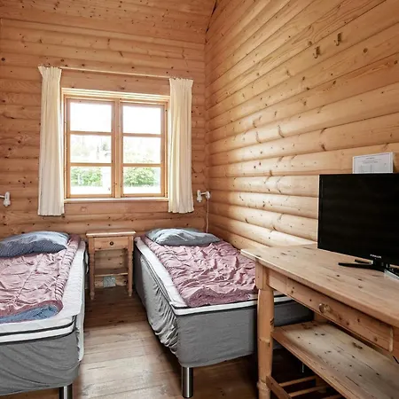 Ferienhaus 2 Person On A In Bl Vand Blåvand