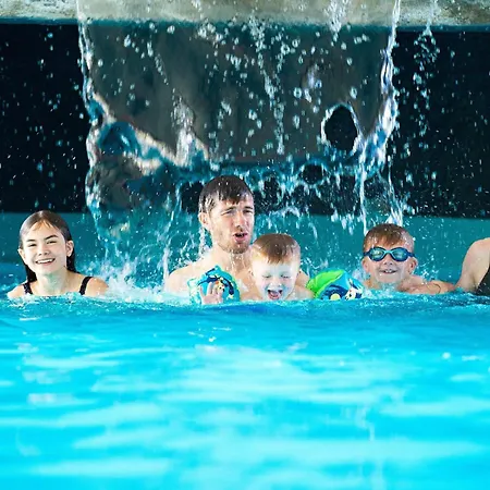 بيت للعطل Cozy 2-person Apartment- Type 8 *